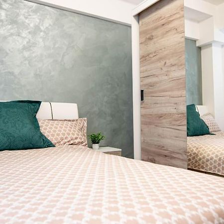 Ultra Central Luxury 3Br 2Bath Apt & Amazing Views Bukarest Exterior foto